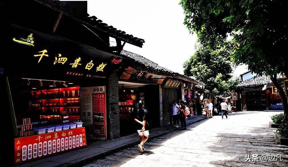 侯马市场监督管理局开发区分局开展“年夜饭”安全检查行动